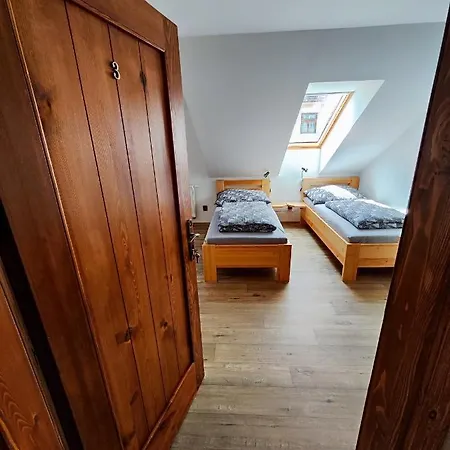 Inn Malostranska Restaurace Lisov (South Bohemian)